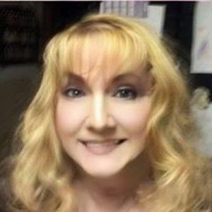 Meet your Posher, Candice